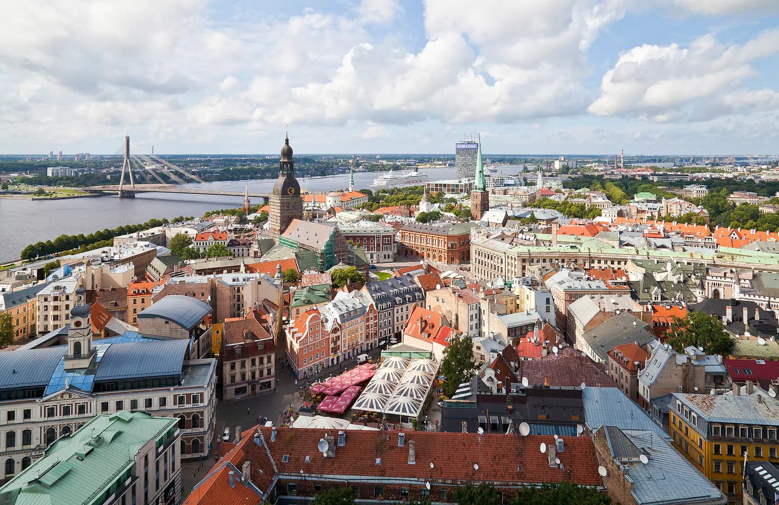 Paisagem de Riga, Letónia